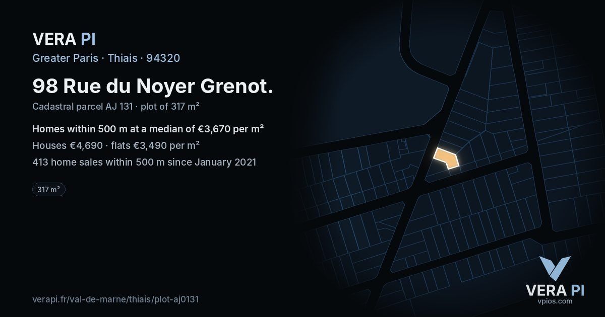 98 Rue du Noyer Grenot, Thiais at night – the plot lit, the parcels around coloured by the prices near them