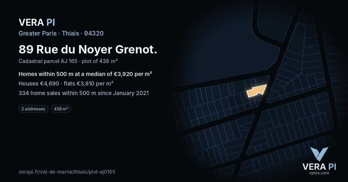 89 Rue du Noyer Grenot, Thiais at night – the plot lit, the parcels around coloured by the prices near them