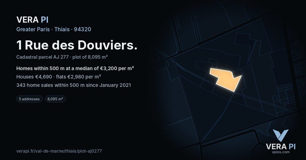 1 Rue des Douviers, Thiais at night – the plot lit, the parcels around coloured by the prices near them
