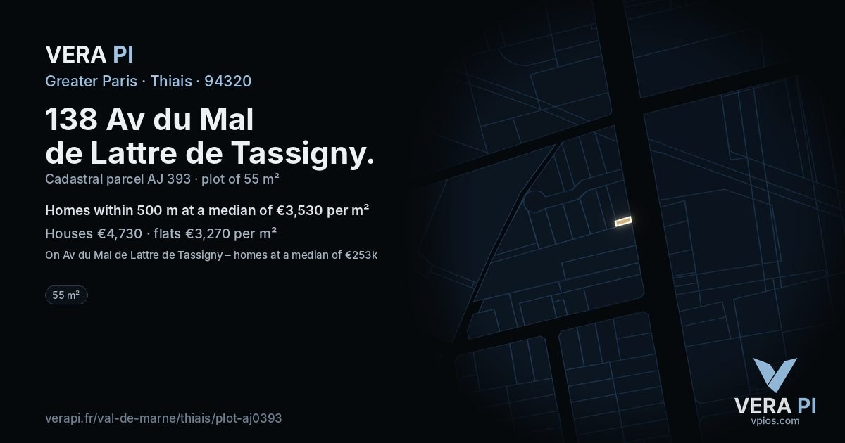 138 Av du Mal de Lattre de Tassigny, Thiais at night – the plot lit, the parcels around coloured by the prices near them