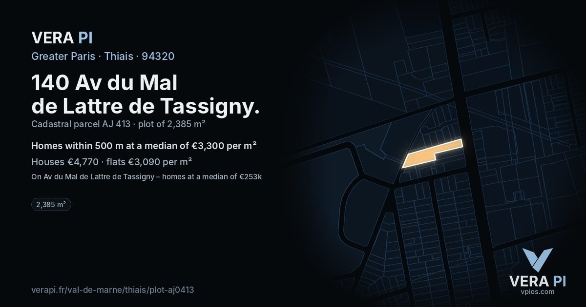 140 Av du Mal de Lattre de Tassigny, Thiais at night – the plot lit, the parcels around coloured by the prices near them