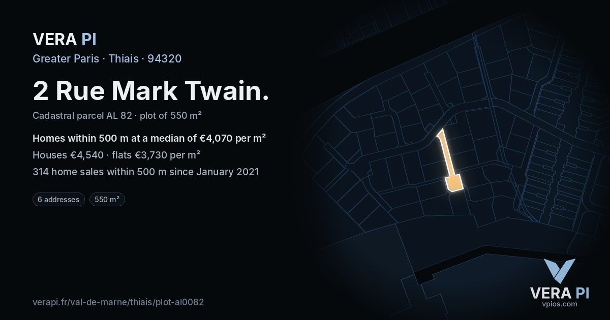 2 Rue Mark Twain, Thiais at night – the plot lit, the parcels around coloured by the prices near them