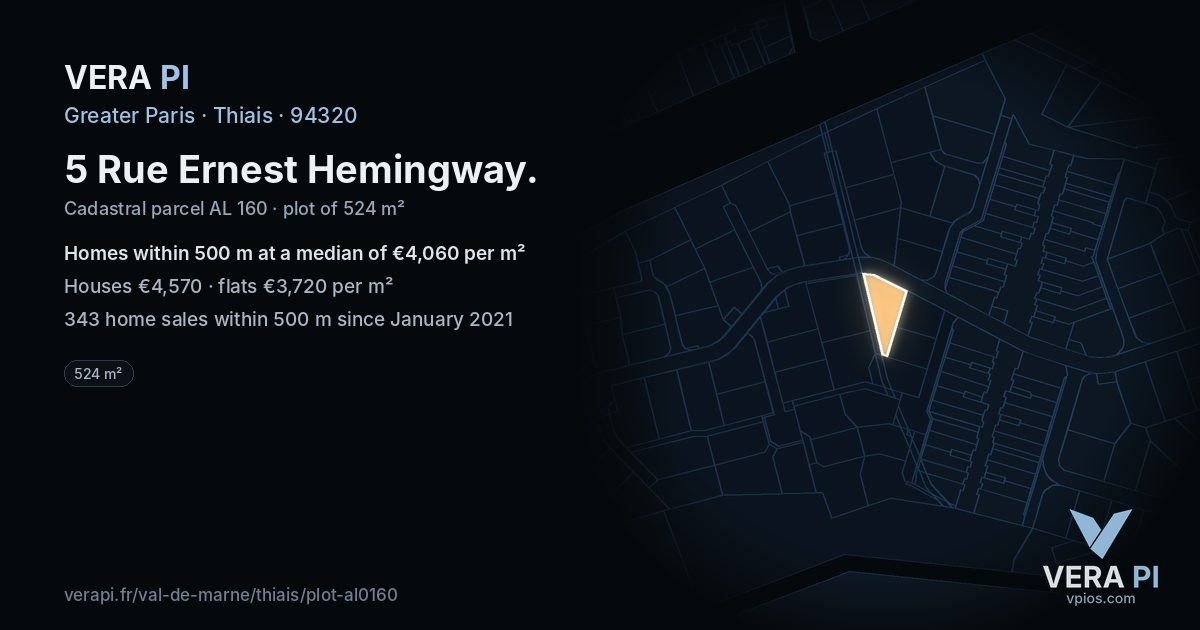 5 Rue Ernest Hemingway, Thiais at night – the plot lit, the parcels around coloured by the prices near them
