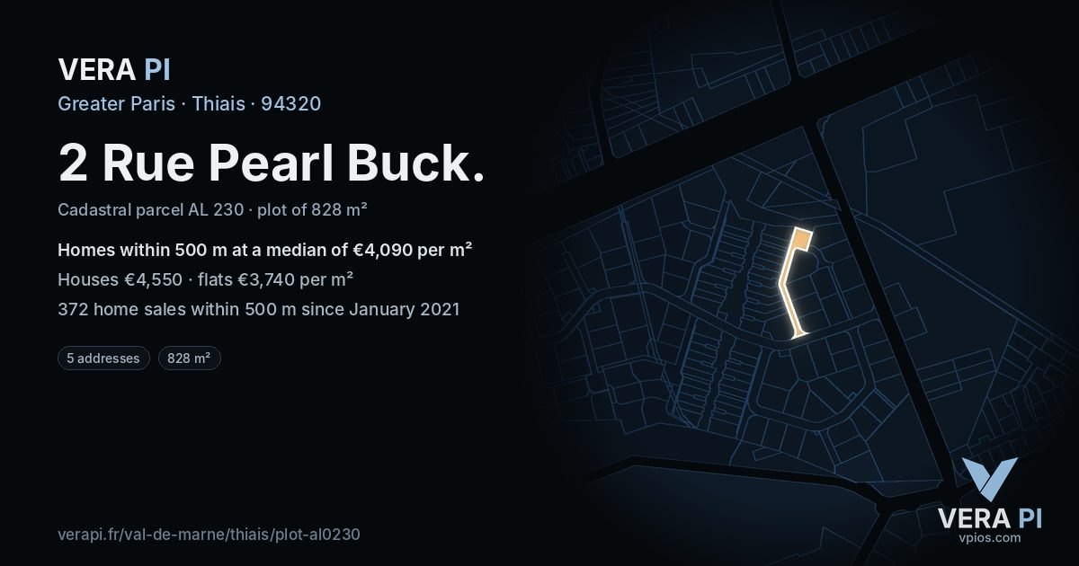 2 Rue Pearl Buck, Thiais at night – the plot lit, the parcels around coloured by the prices near them