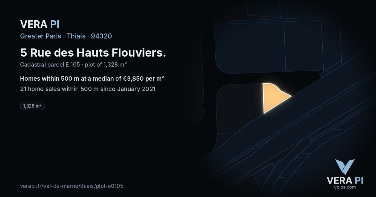 5 Rue des Hauts Flouviers, Thiais at night – the plot lit, the parcels around coloured by the prices near them
