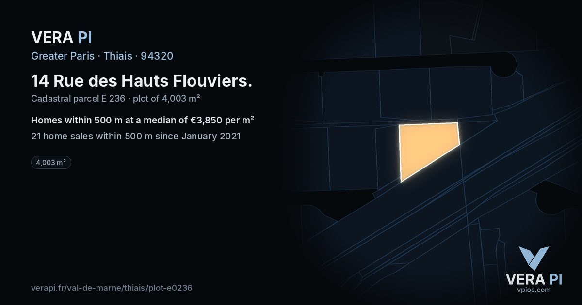14 Rue des Hauts Flouviers, Thiais at night – the plot lit, the parcels around coloured by the prices near them