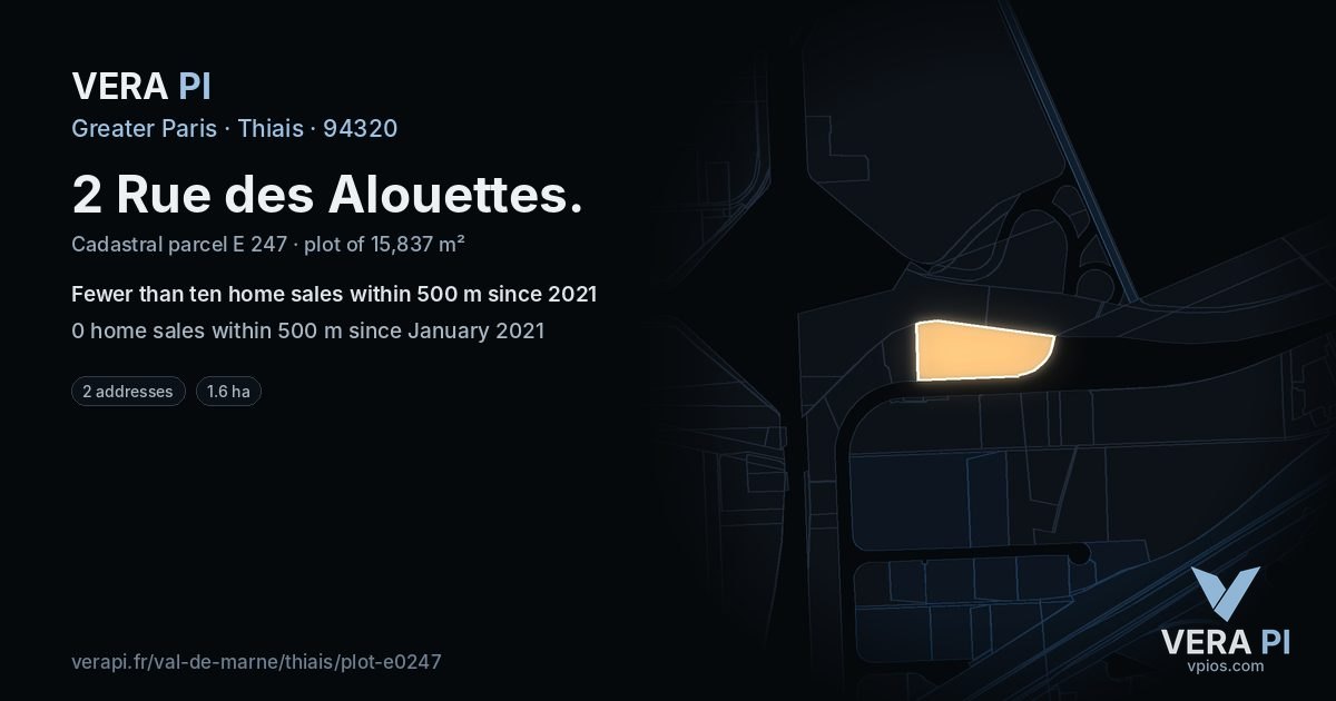 2 Rue des Alouettes, Thiais at night – the plot lit, the parcels around coloured by the prices near them