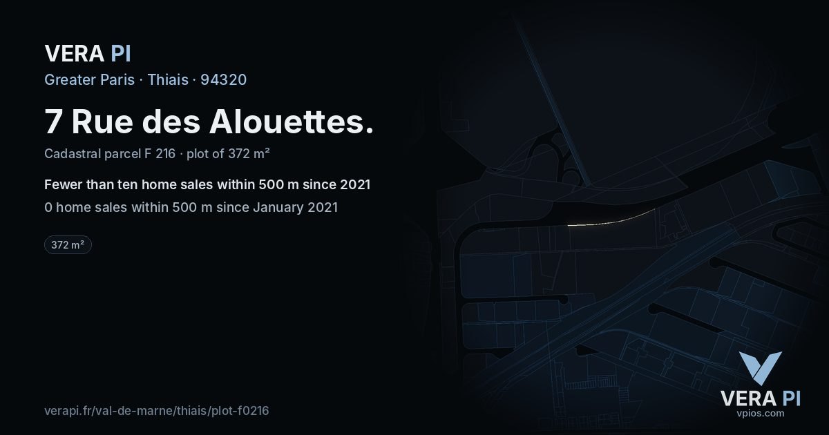 7 Rue des Alouettes, Thiais at night – the plot lit, the parcels around coloured by the prices near them