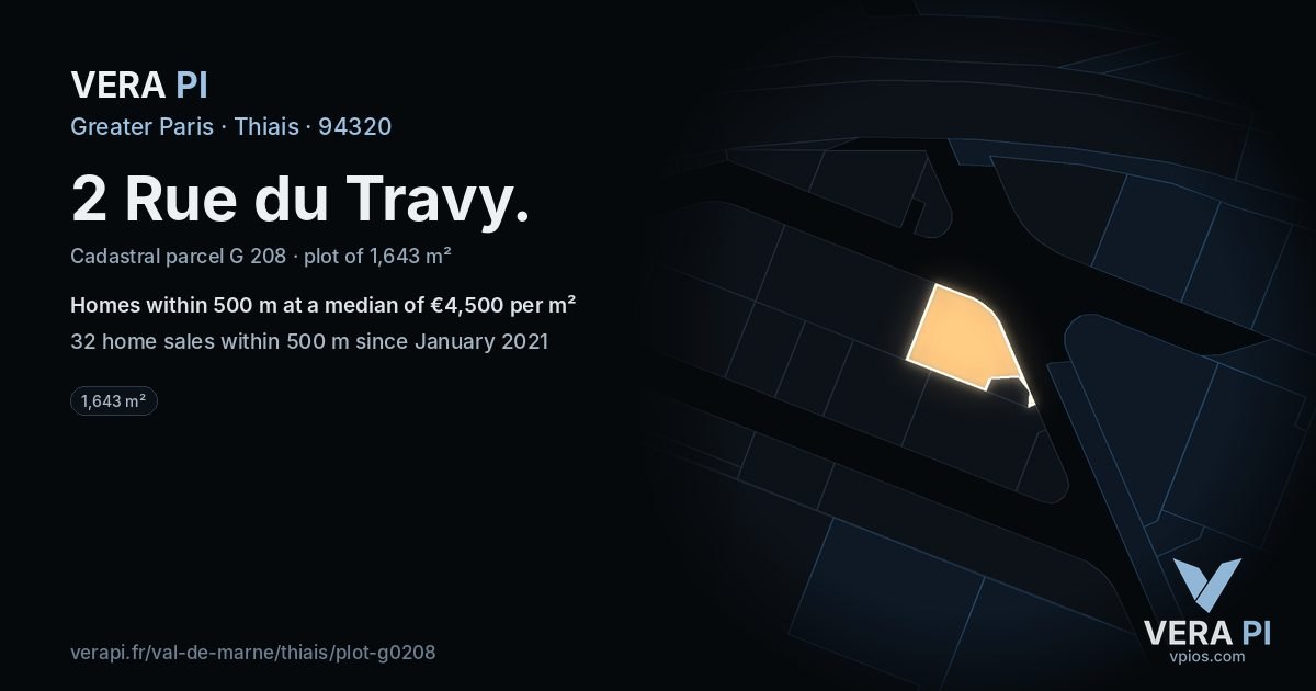 2 Rue du Travy, Thiais at night – the plot lit, the parcels around coloured by the prices near them