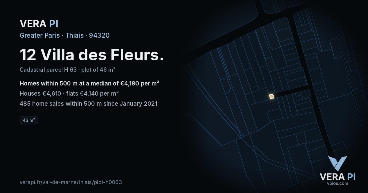 12 Villa des Fleurs, Thiais at night – the plot lit, the parcels around coloured by the prices near them