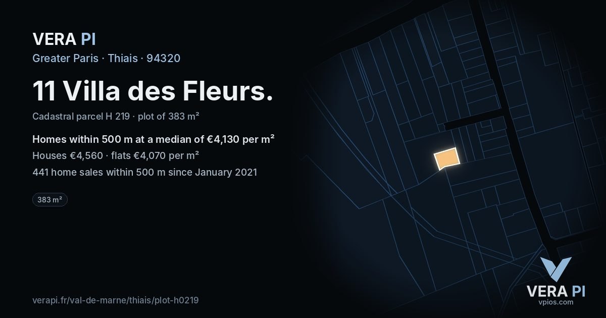 11 Villa des Fleurs, Thiais at night – the plot lit, the parcels around coloured by the prices near them
