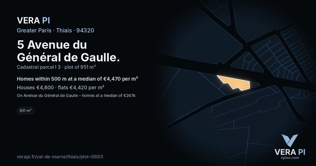 5 Avenue du Général de Gaulle, Thiais at night – the plot lit, the parcels around coloured by the prices near them