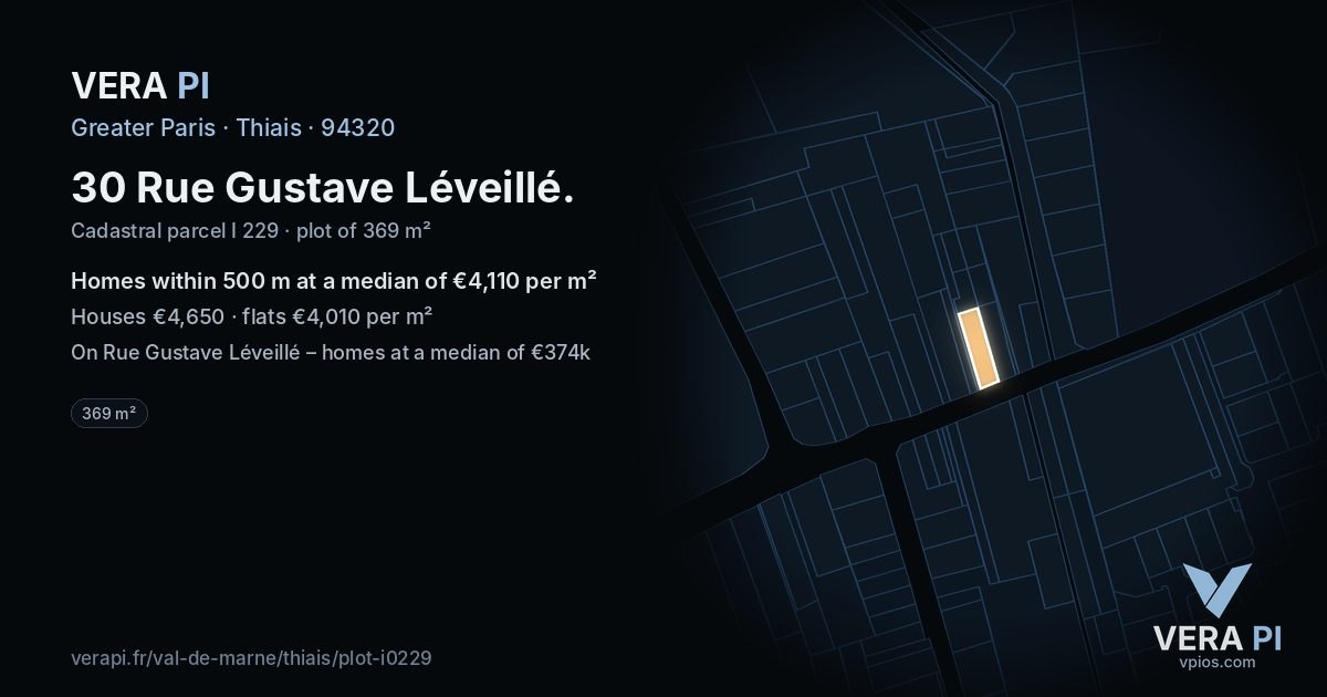 30 Rue Gustave Léveillé, Thiais at night – the plot lit, the parcels around coloured by the prices near them