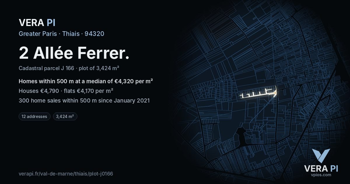 2 Allée Ferrer, Thiais at night – the plot lit, the parcels around coloured by the prices near them