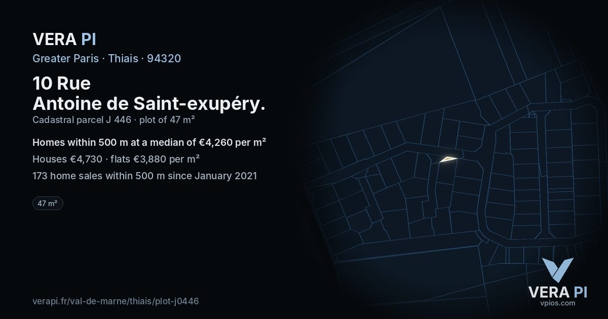 10 Rue Antoine de Saint-exupéry, Thiais at night – the plot lit, the parcels around coloured by the prices near them