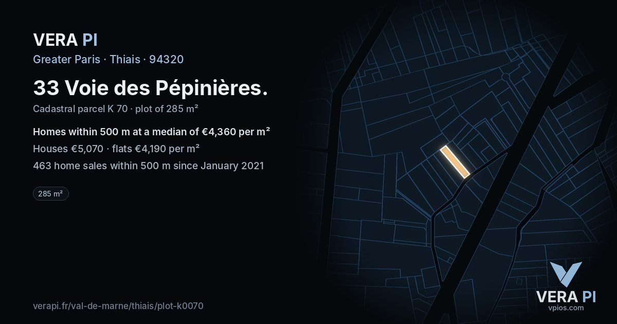 33 Voie des Pépinières, Thiais at night – the plot lit, the parcels around coloured by the prices near them