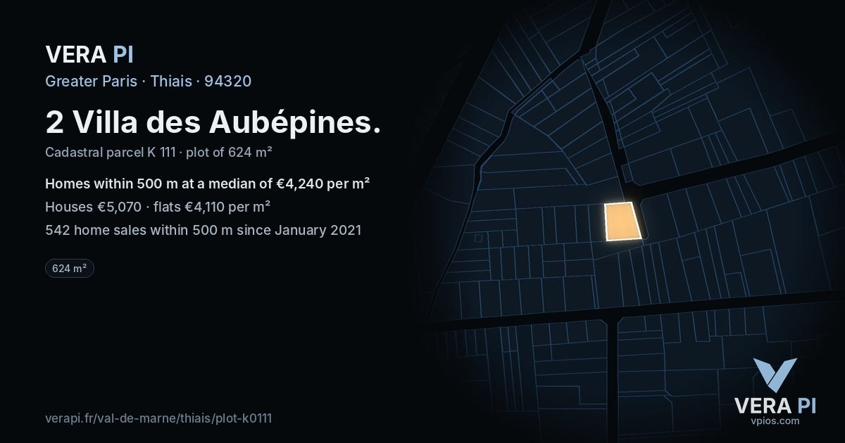 2 Villa des Aubépines, Thiais at night – the plot lit, the parcels around coloured by the prices near them