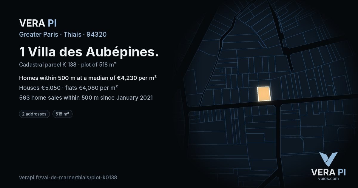 1 Villa des Aubépines, Thiais at night – the plot lit, the parcels around coloured by the prices near them