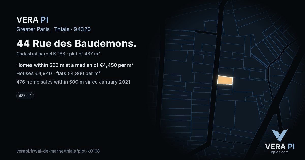 44 Rue des Baudemons, Thiais at night – the plot lit, the parcels around coloured by the prices near them
