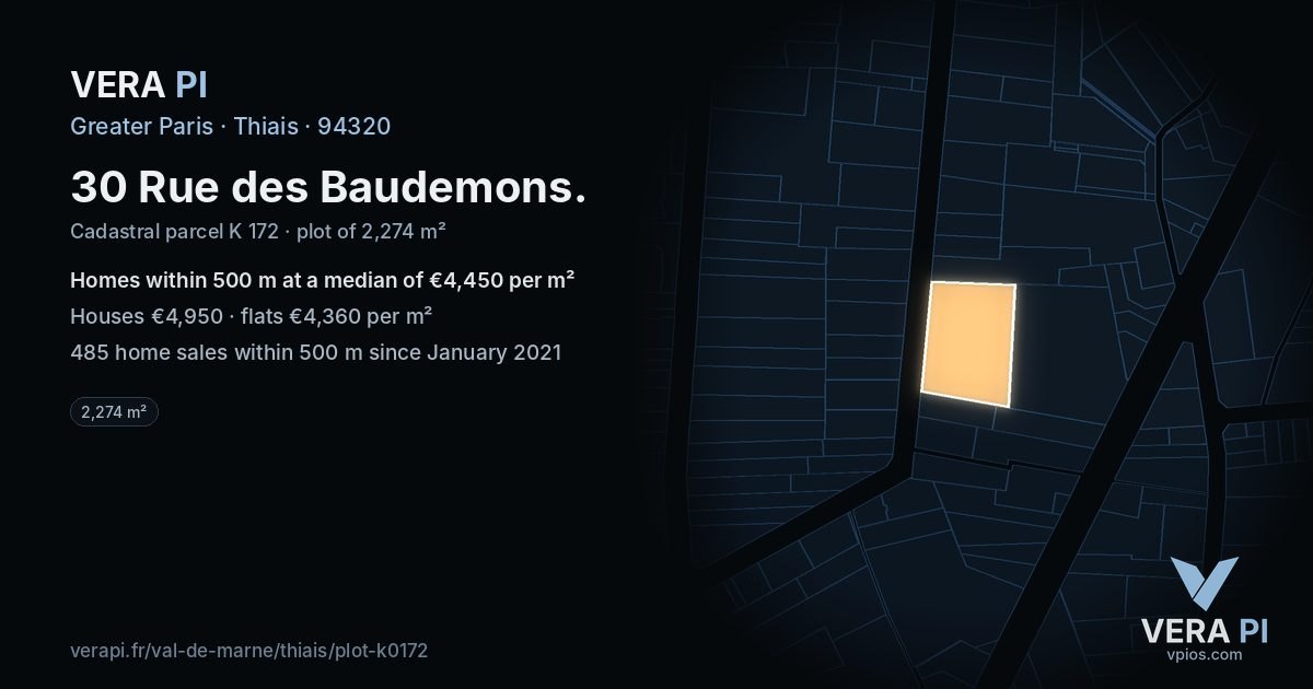 30 Rue des Baudemons, Thiais at night – the plot lit, the parcels around coloured by the prices near them
