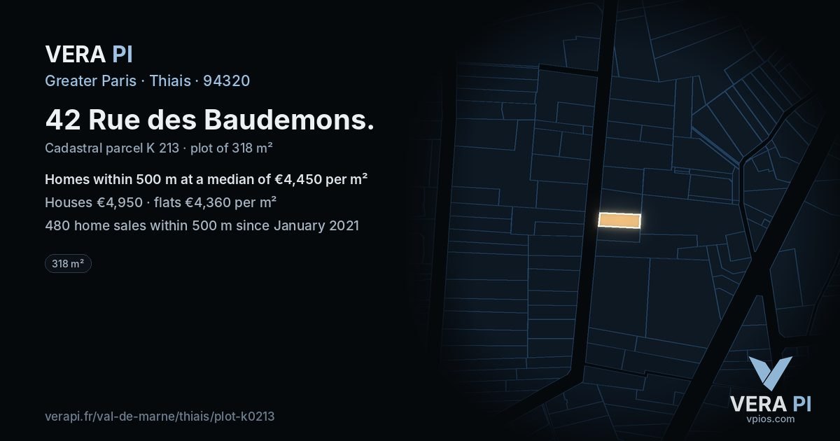 42 Rue des Baudemons, Thiais at night – the plot lit, the parcels around coloured by the prices near them