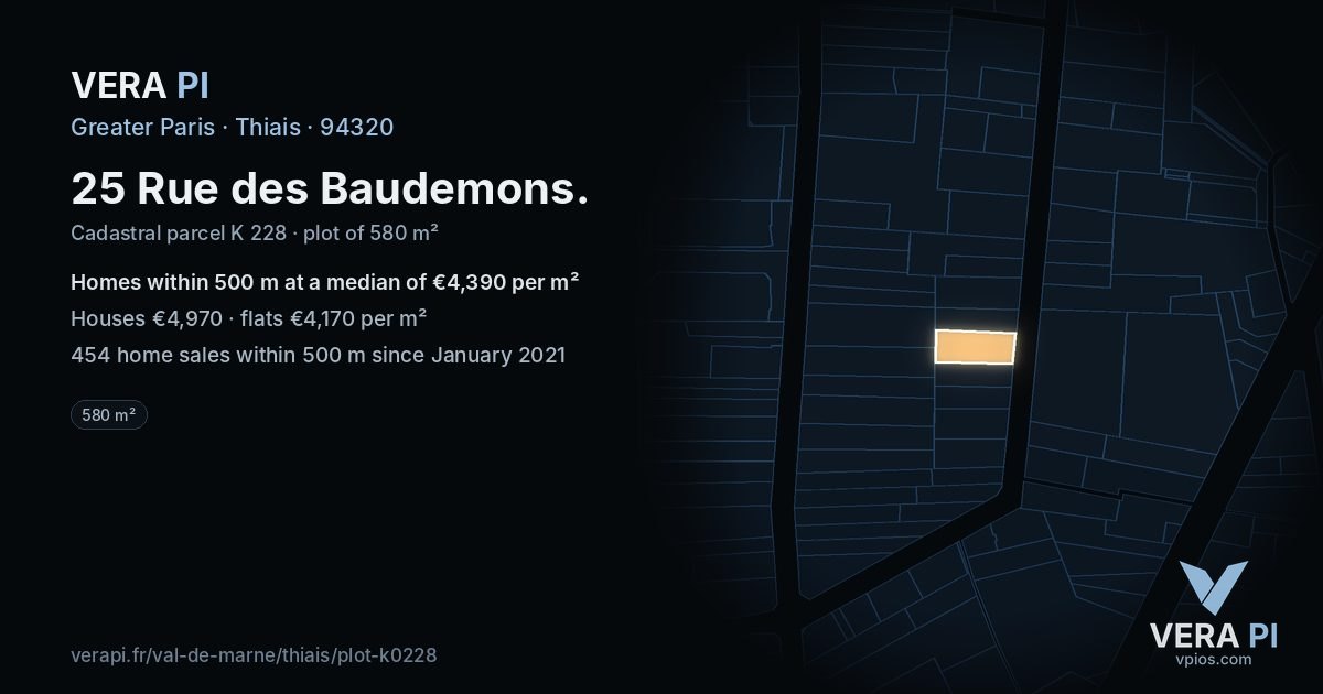 25 Rue des Baudemons, Thiais at night – the plot lit, the parcels around coloured by the prices near them