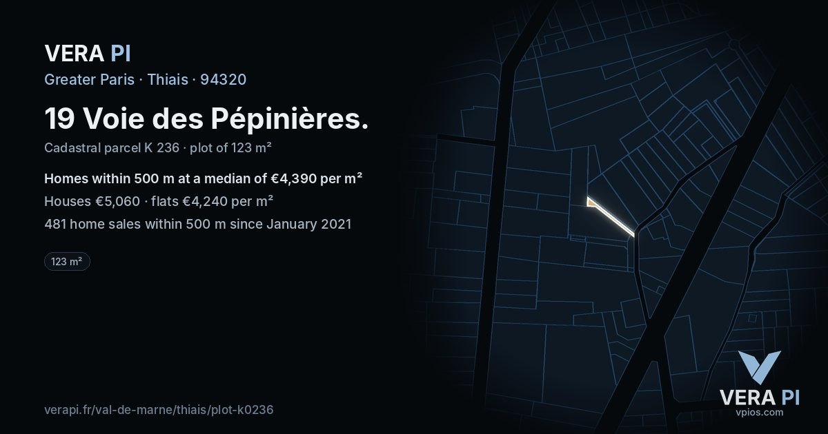 19 Voie des Pépinières, Thiais at night – the plot lit, the parcels around coloured by the prices near them