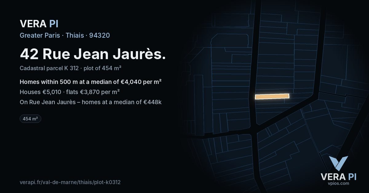 42 Rue Jean Jaurès, Thiais at night – the plot lit, the parcels around coloured by the prices near them
