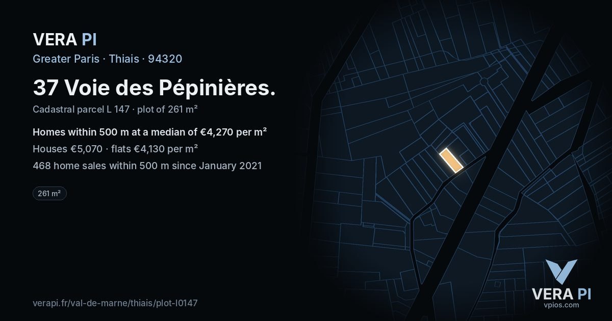 37 Voie des Pépinières, Thiais at night – the plot lit, the parcels around coloured by the prices near them