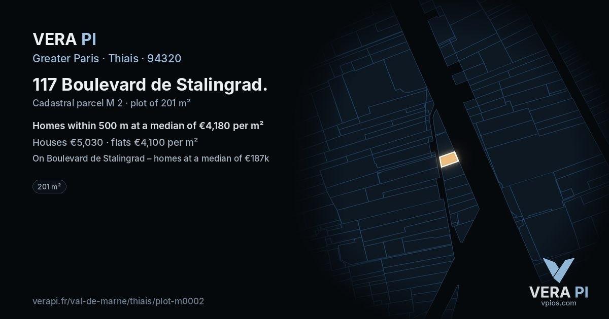 117 Boulevard de Stalingrad, Thiais at night – the plot lit, the parcels around coloured by the prices near them