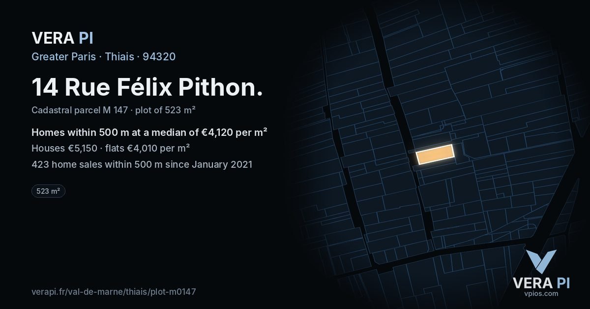 14 Rue Félix Pithon, Thiais at night – the plot lit, the parcels around coloured by the prices near them