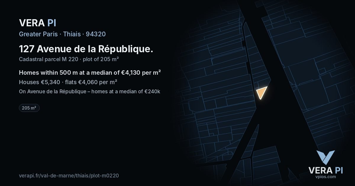 127 Avenue de la République, Thiais at night – the plot lit, the parcels around coloured by the prices near them