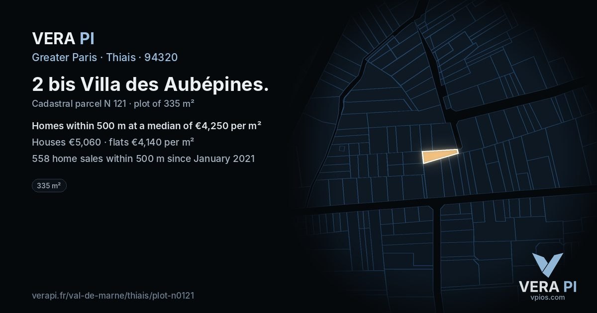 2 bis Villa des Aubépines, Thiais at night – the plot lit, the parcels around coloured by the prices near them