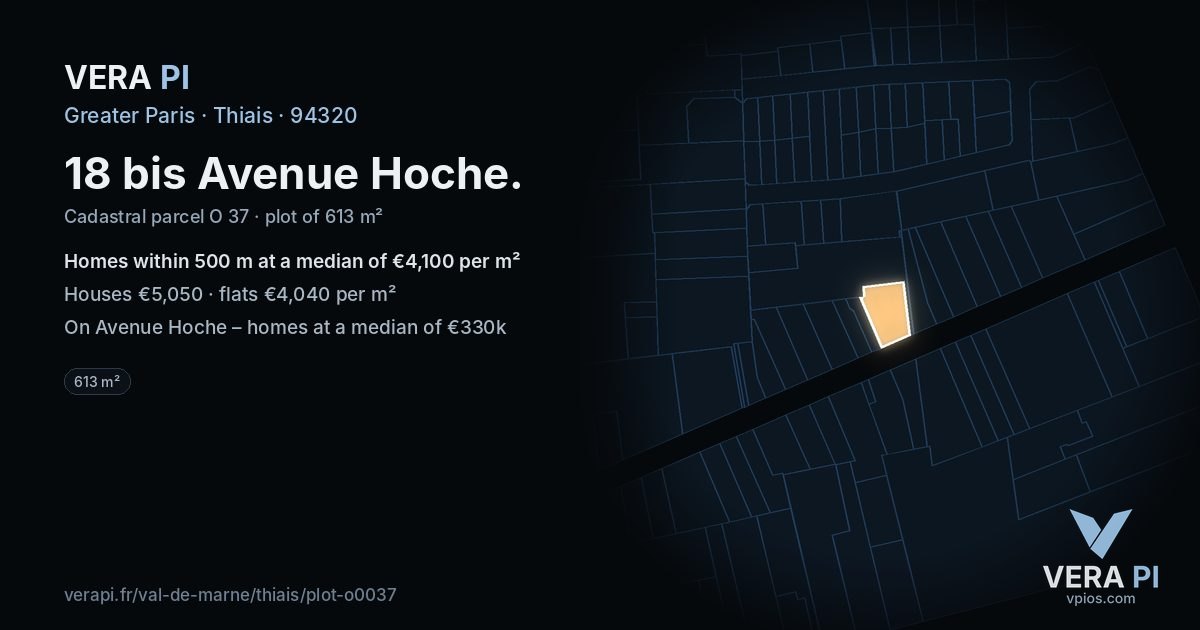 18 bis Avenue Hoche, Thiais at night – the plot lit, the parcels around coloured by the prices near them
