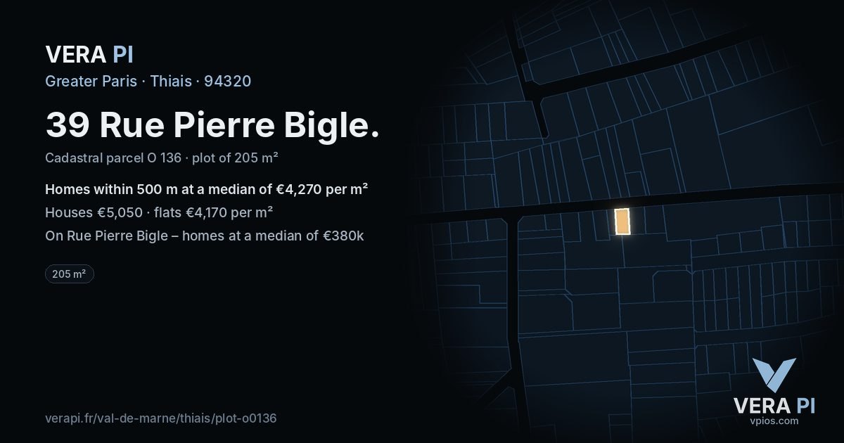 39 Rue Pierre Bigle, Thiais at night – the plot lit, the parcels around coloured by the prices near them