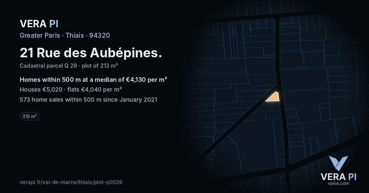 21 Rue des Aubépines, Thiais at night – the plot lit, the parcels around coloured by the prices near them