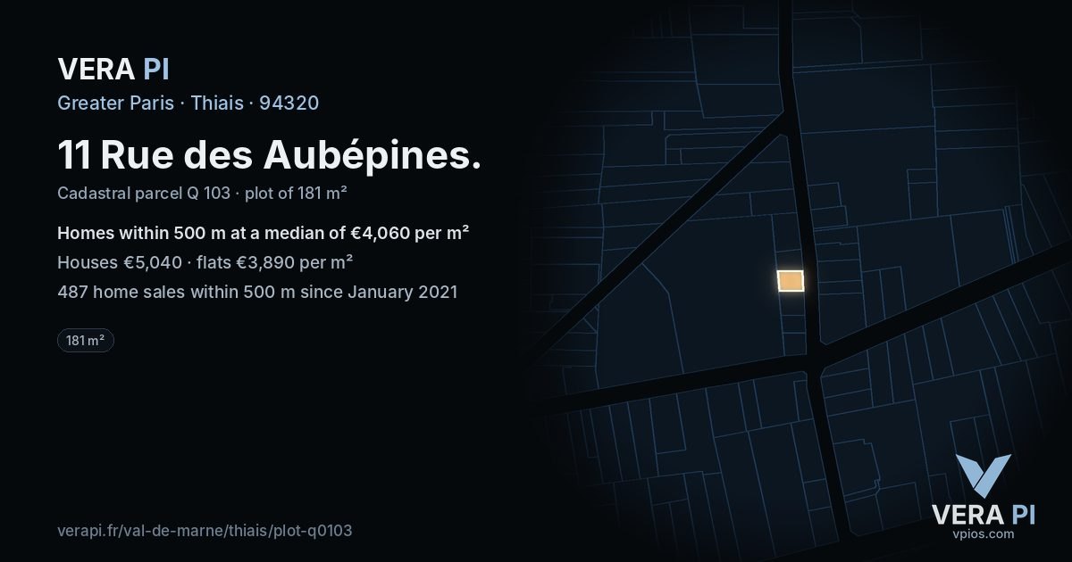 11 Rue des Aubépines, Thiais at night – the plot lit, the parcels around coloured by the prices near them
