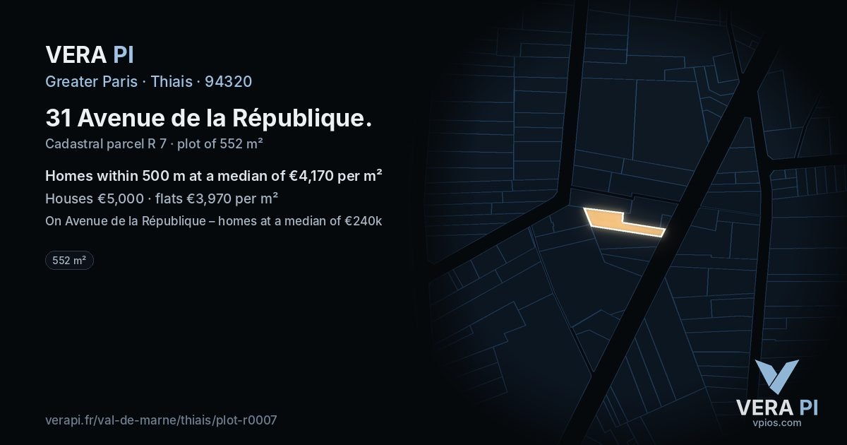 31 Avenue de la République, Thiais at night – the plot lit, the parcels around coloured by the prices near them