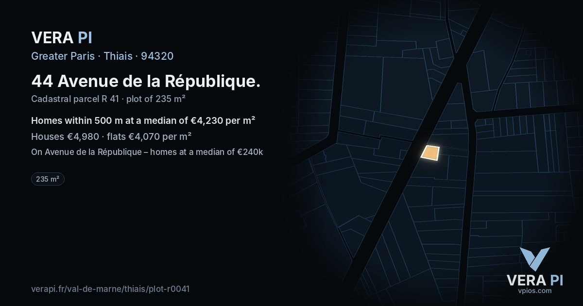 44 Avenue de la République, Thiais at night – the plot lit, the parcels around coloured by the prices near them