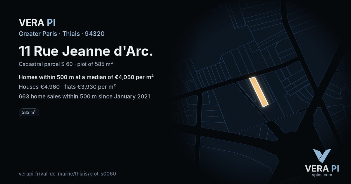 11 Rue Jeanne d'Arc, Thiais at night – the plot lit, the parcels around coloured by the prices near them