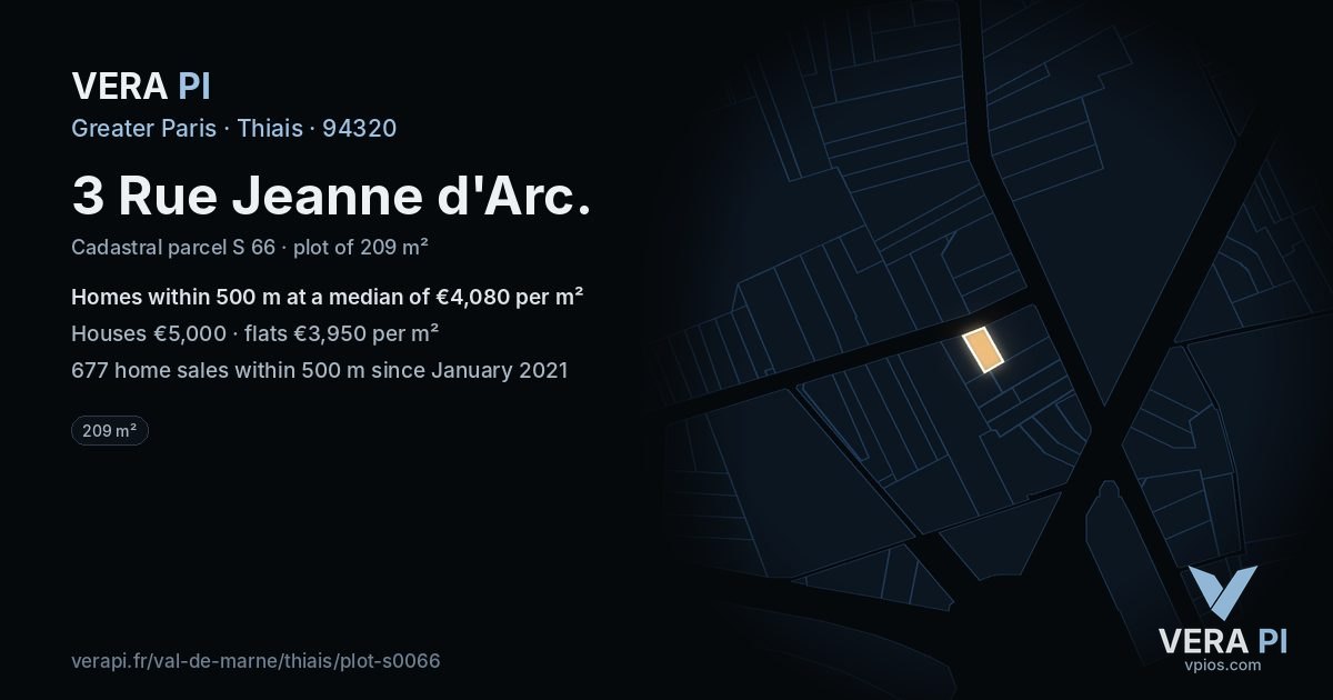3 Rue Jeanne d'Arc, Thiais at night – the plot lit, the parcels around coloured by the prices near them