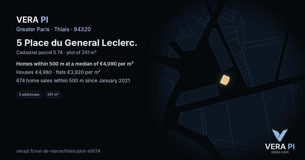 5 Place du General Leclerc, Thiais at night – the plot lit, the parcels around coloured by the prices near them