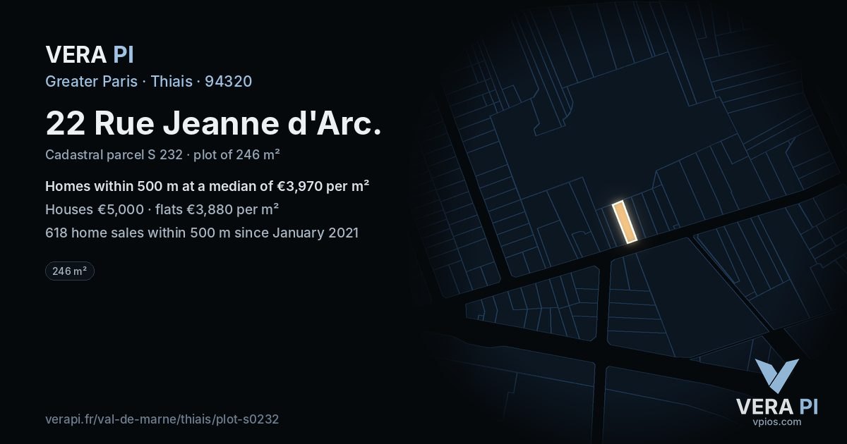 22 Rue Jeanne d'Arc, Thiais at night – the plot lit, the parcels around coloured by the prices near them