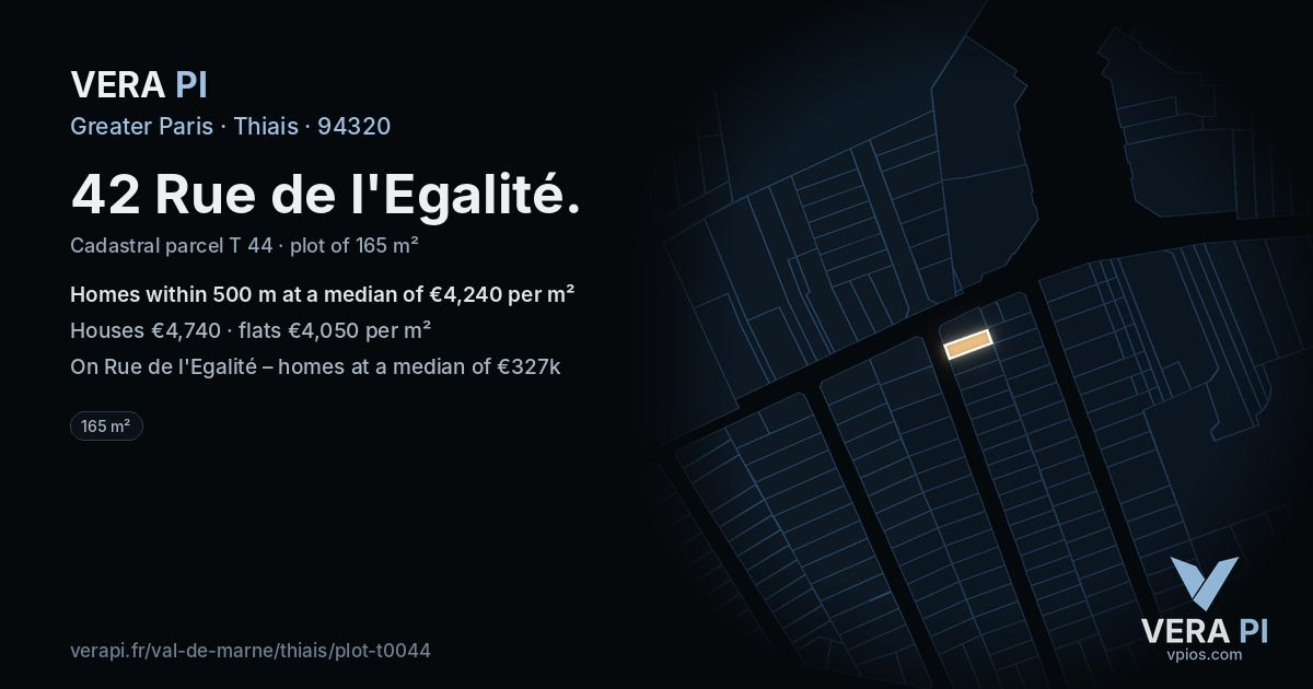 42 Rue de l'Egalité, Thiais at night – the plot lit, the parcels around coloured by the prices near them