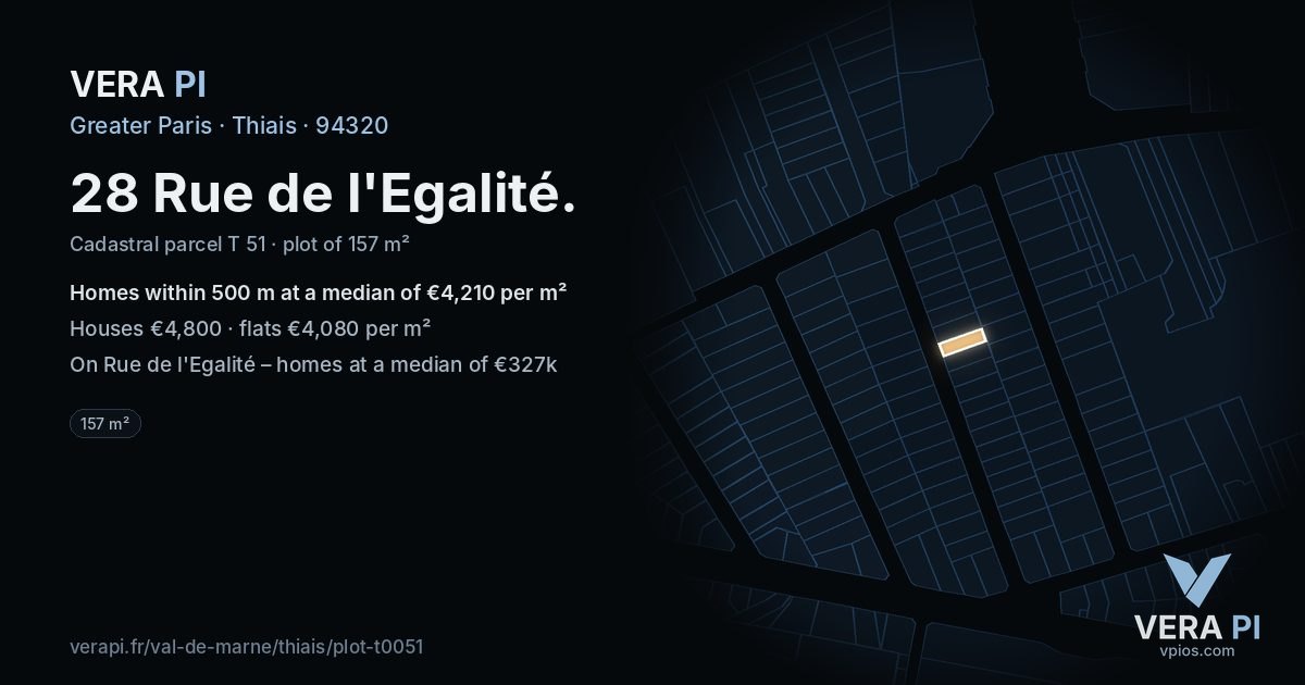 28 Rue de l'Egalité, Thiais at night – the plot lit, the parcels around coloured by the prices near them
