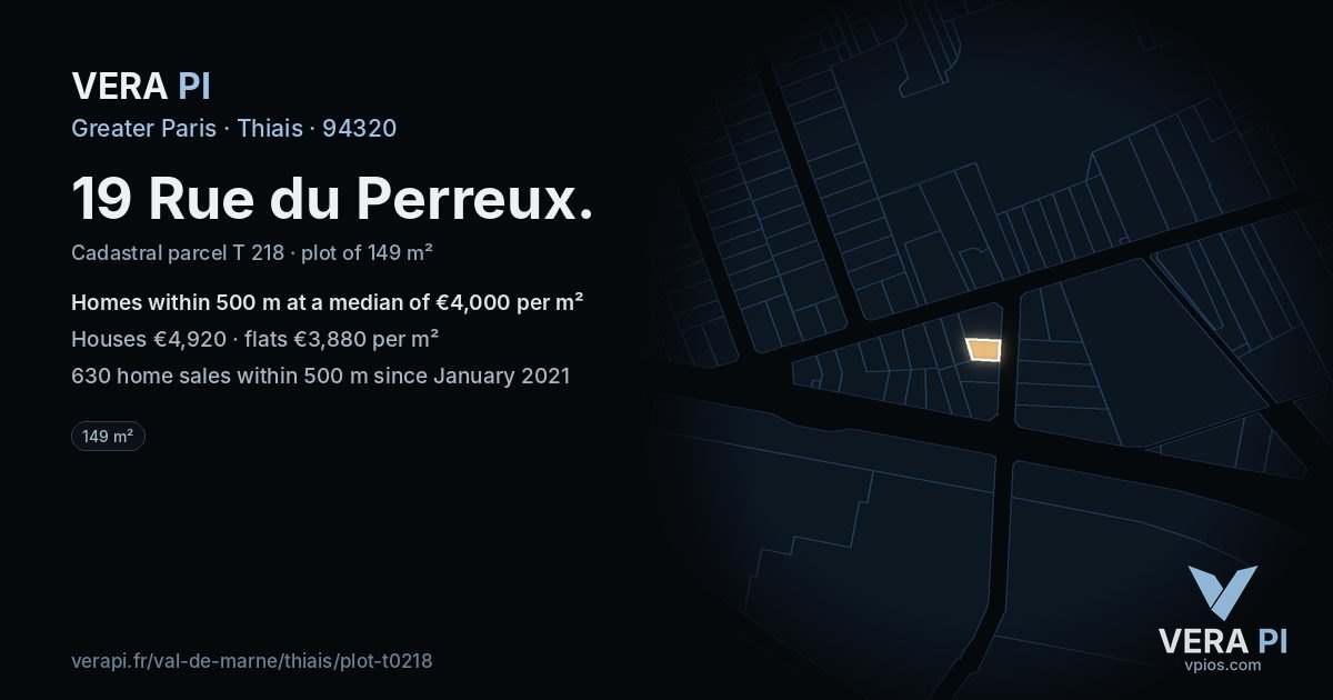 19 Rue du Perreux, Thiais at night – the plot lit, the parcels around coloured by the prices near them