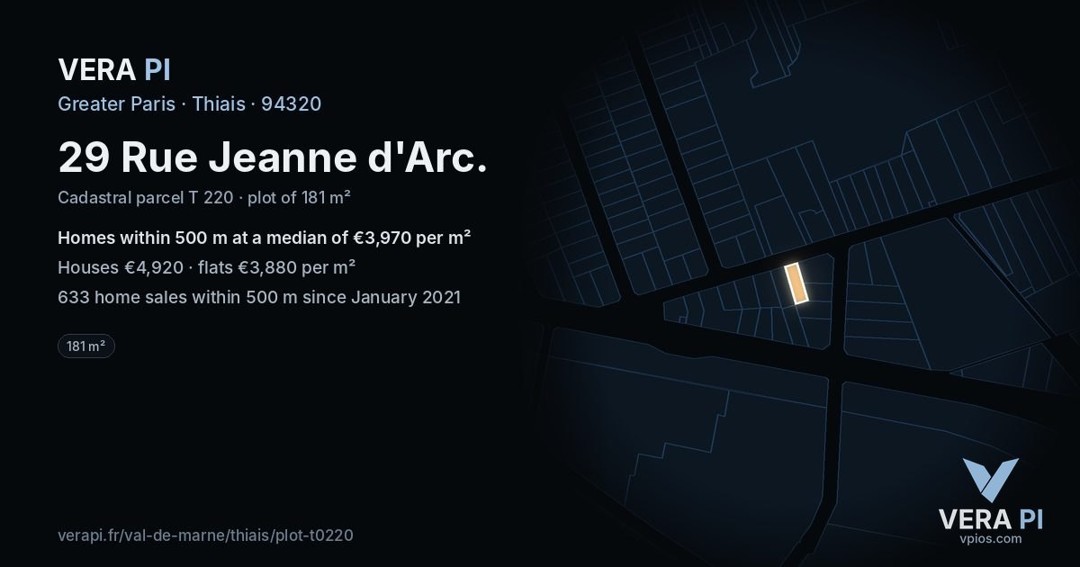 29 Rue Jeanne d'Arc, Thiais at night – the plot lit, the parcels around coloured by the prices near them