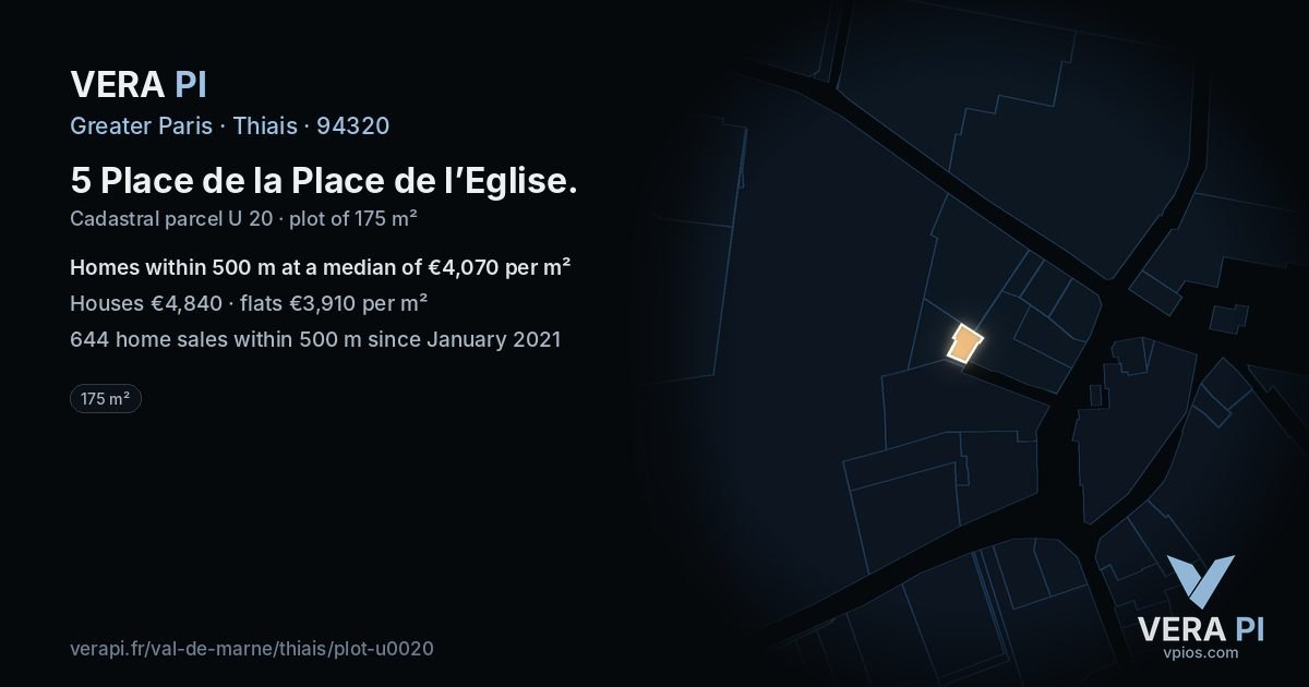 5 Place de la Place de l’Eglise, Thiais at night – the plot lit, the parcels around coloured by the prices near them