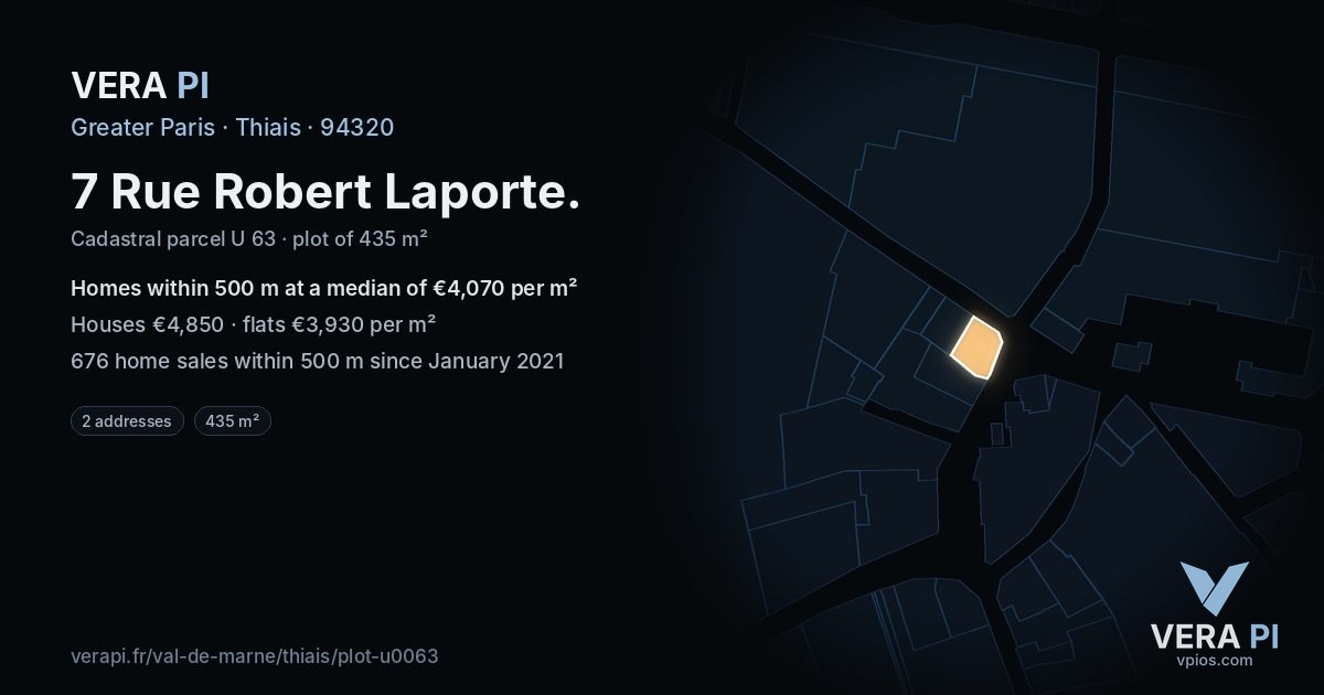 7 Rue Robert Laporte, Thiais at night – the plot lit, the parcels around coloured by the prices near them