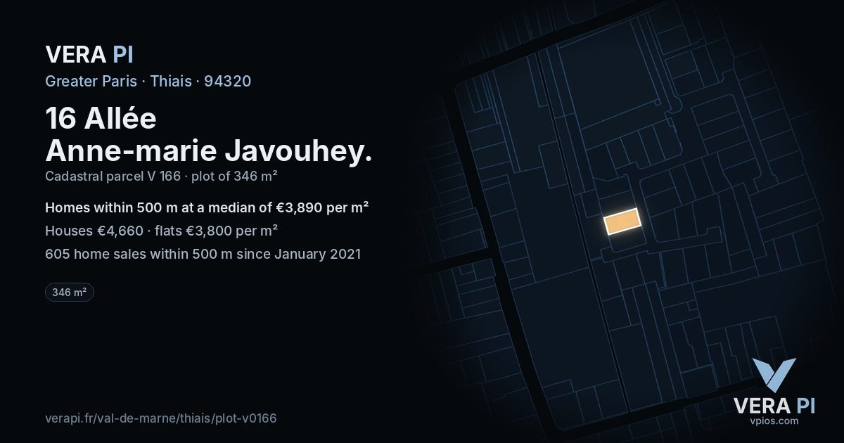 16 Allée Anne-marie Javouhey, Thiais at night – the plot lit, the parcels around coloured by the prices near them